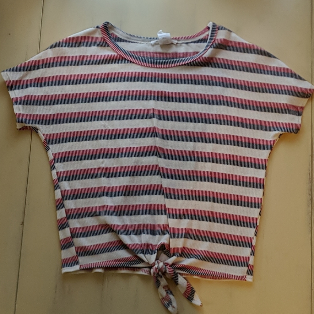 Tie top
